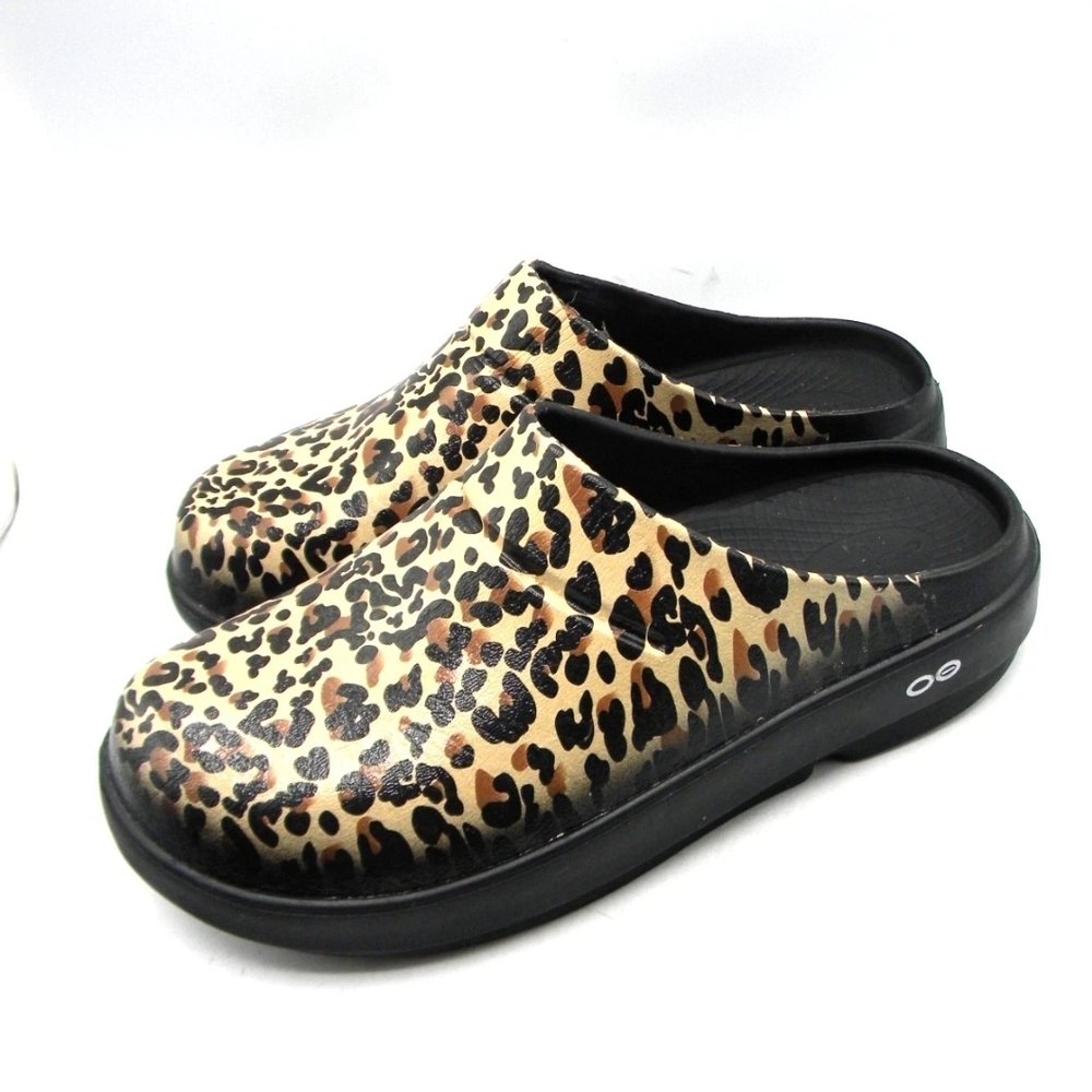 Leopard Print Women's Clogs